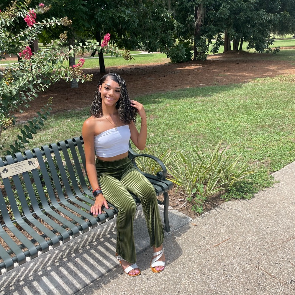 Meet your Posher, Brianna